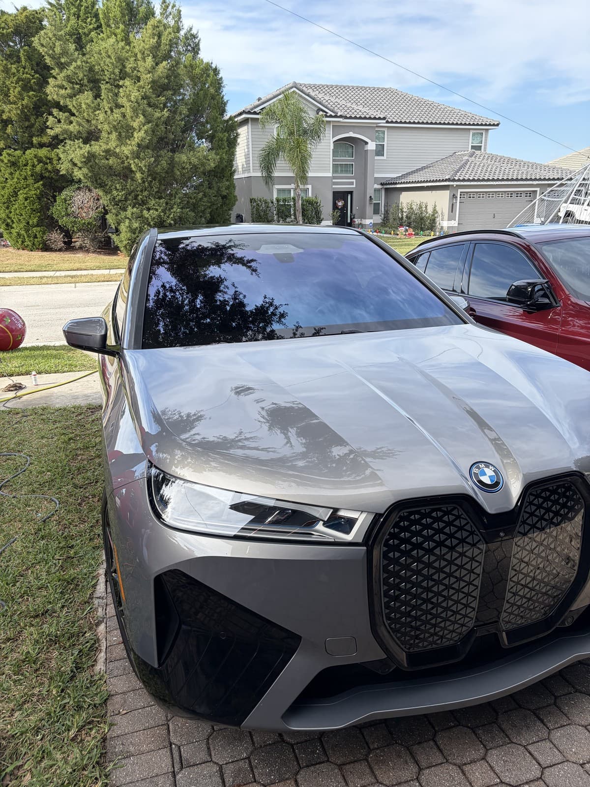 Exterior Detail — BMW M60