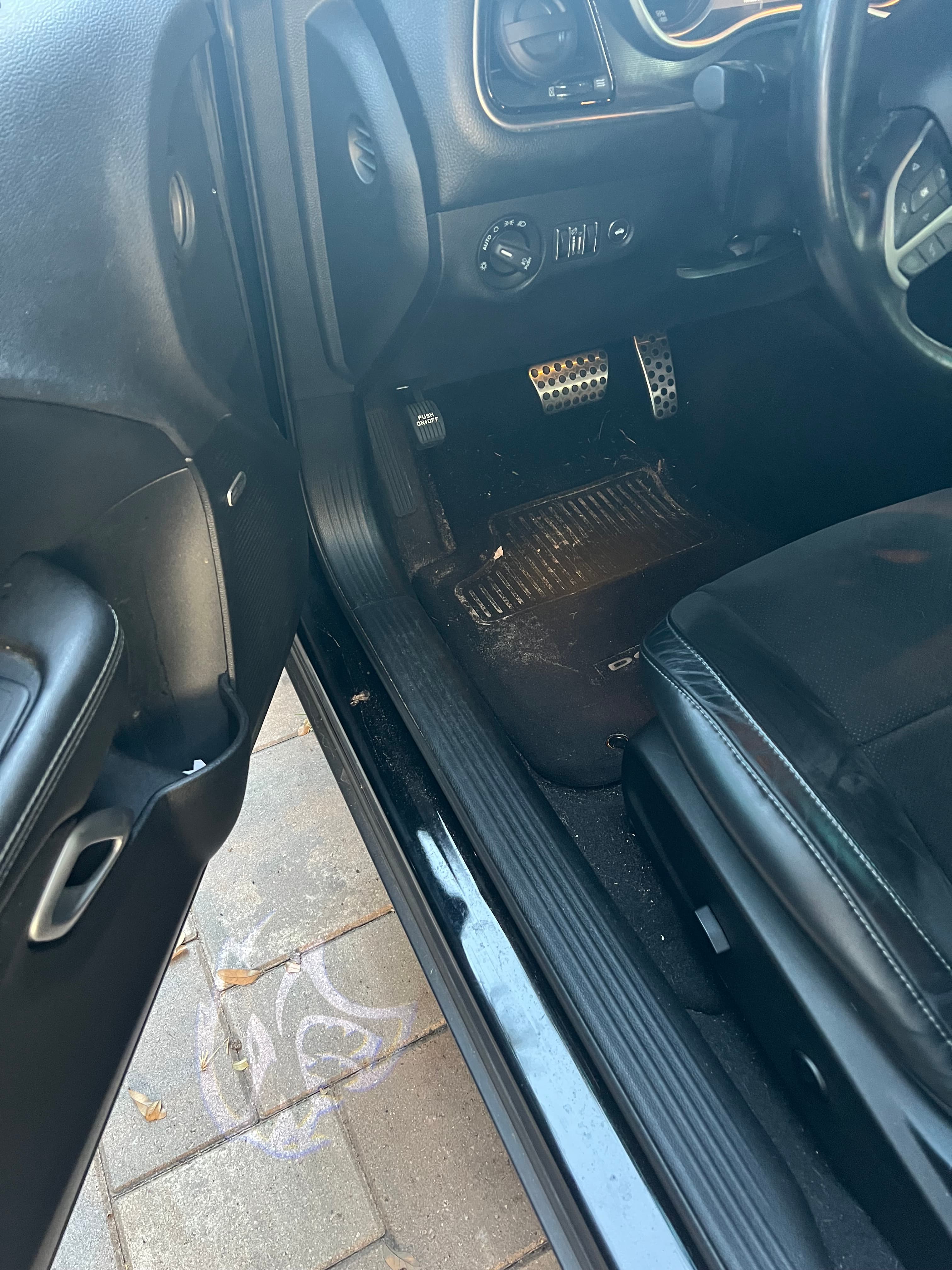 Interior detail 15